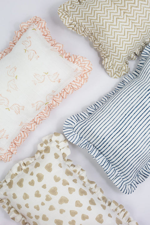 Muslin Ruffle Mini Pillow