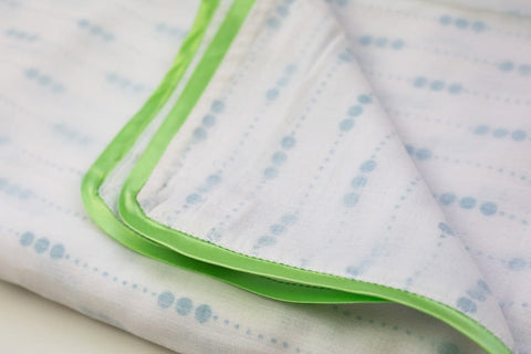 Supersize Dewdrop Muslin Blanket